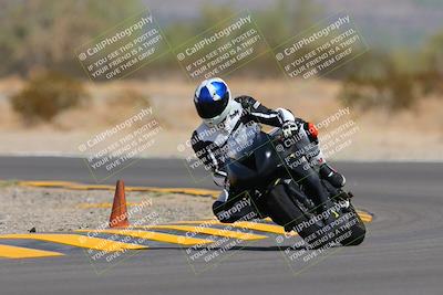 media/Sep-11-2022-SoCal Trackdays (Sun) [[81b7e951af]]/Turn 5 (1110am)/